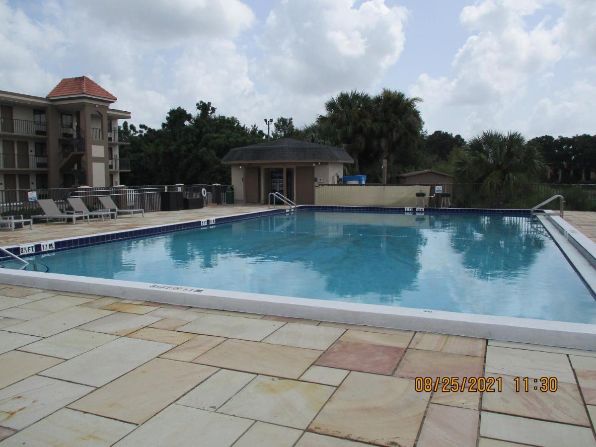 Quality Inn & Suites Kissimmee By The Lake Four Corners Exteriér fotografie