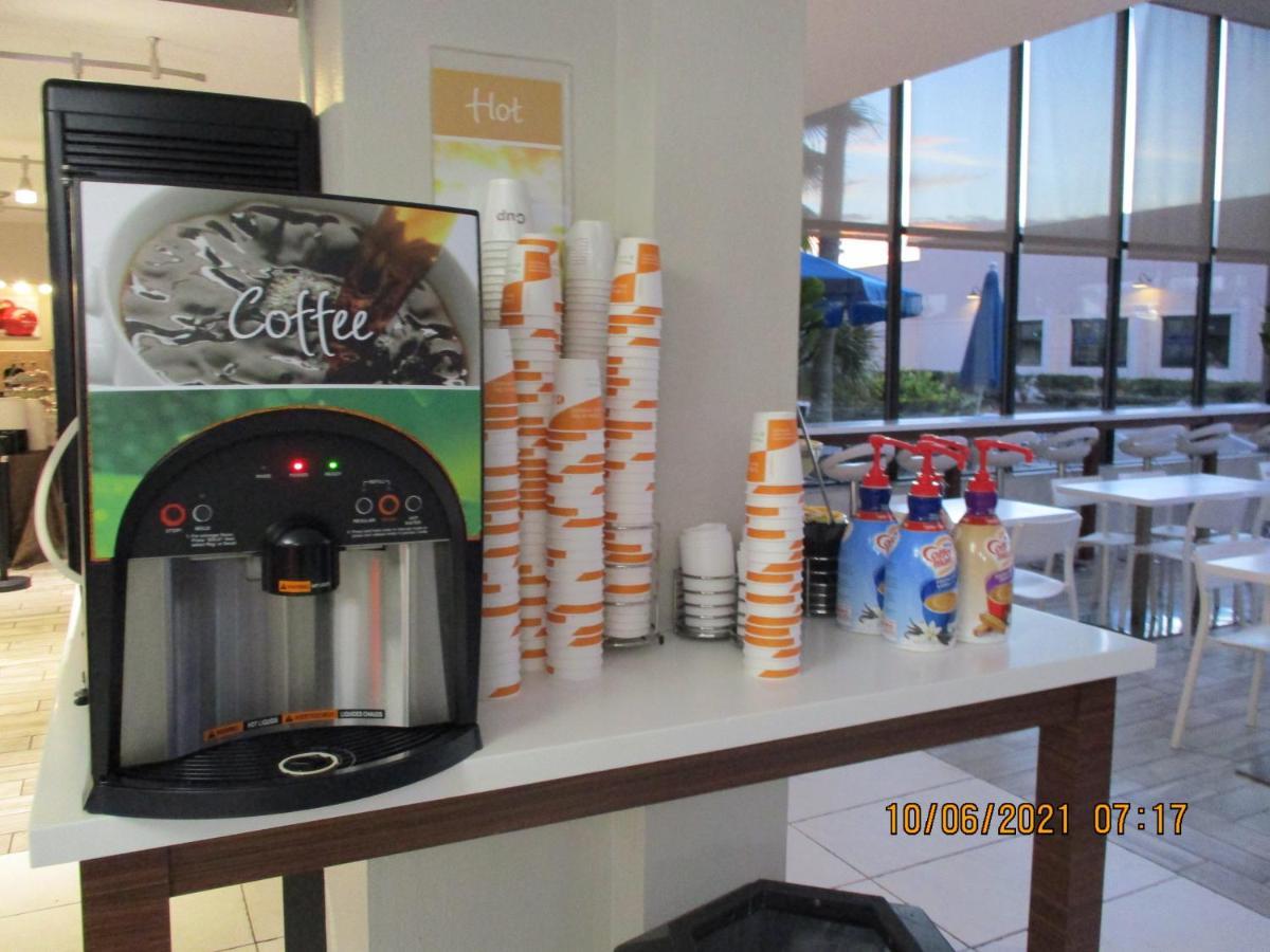 Quality Inn & Suites Kissimmee By The Lake Four Corners Exteriér fotografie