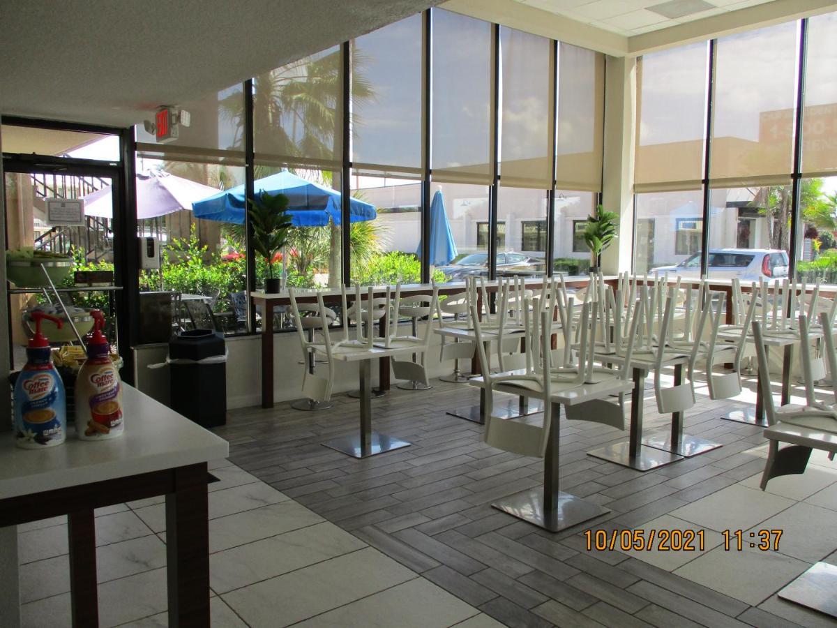 Quality Inn & Suites Kissimmee By The Lake Four Corners Exteriér fotografie