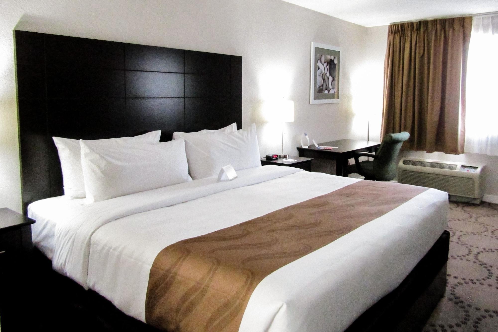 Quality Inn & Suites Kissimmee By The Lake Four Corners Exteriér fotografie
